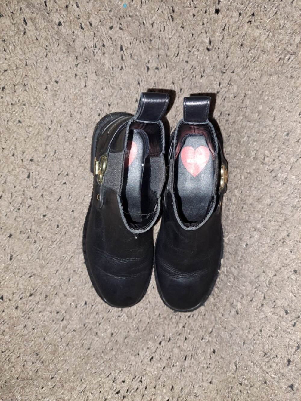 LOVE MOSCHINO-Black Leather/Gold Hearts/Gold Lettering-Sz 37-Near Mint - Picture 7 of 8